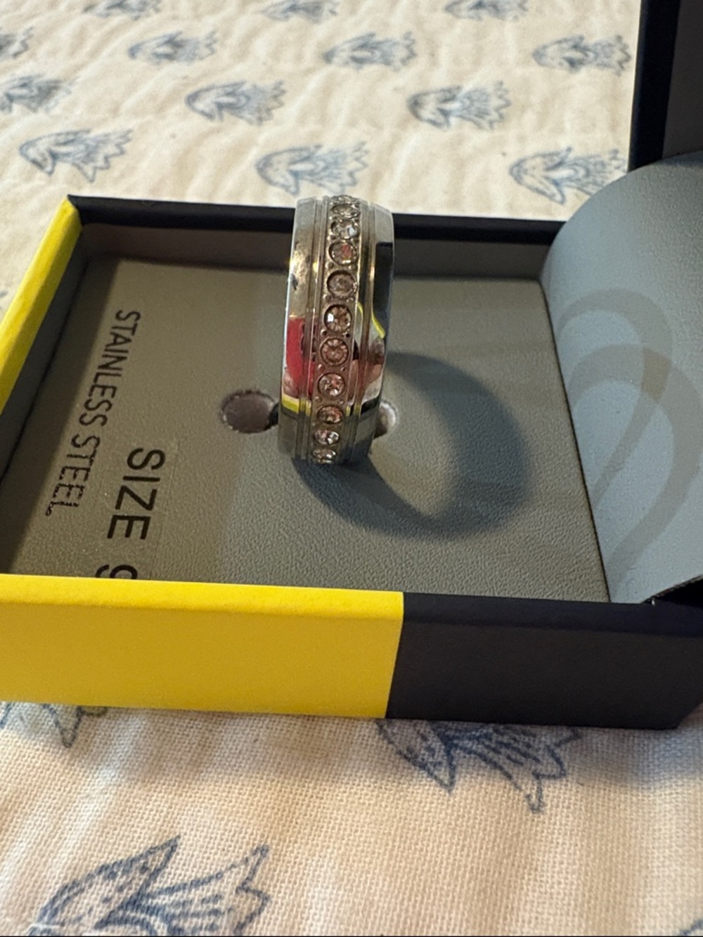 Stainless Steel Nautica Band Ring with Clear Stones - Size 9 brand new in box - Picture 2 of 4